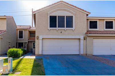 13834 S 41st Place - Photo 1