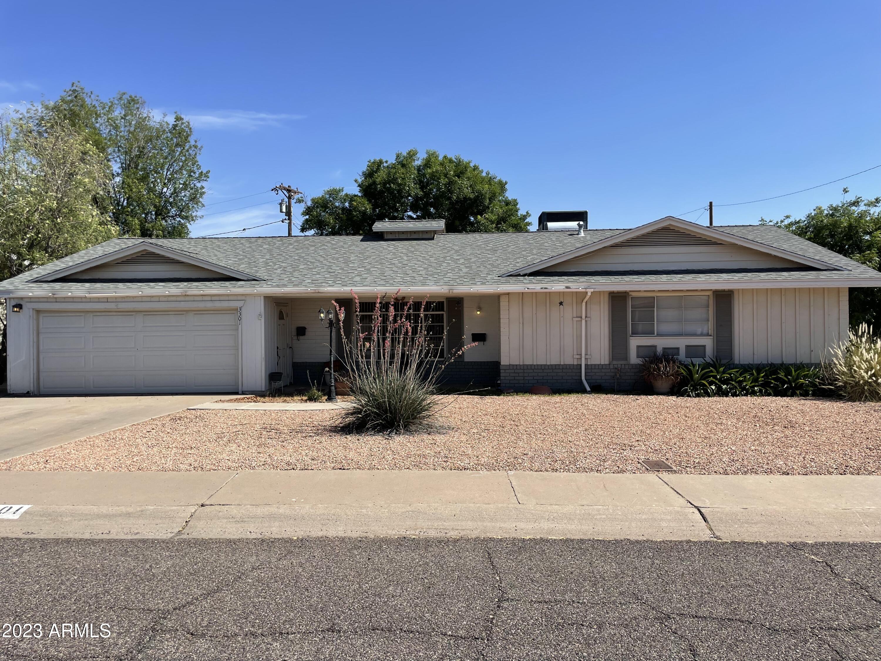 3301 E Elm St, Phoenix, AZ 85018 - MLS 6572096 - Coldwell Banker