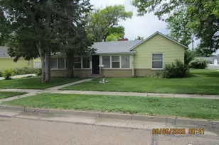 585 11th St, Burlington, CO 80807 - Photo 1