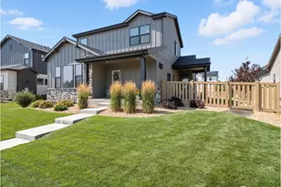 5267 School House Dr, Timnath, CO 80547 - Photo 1