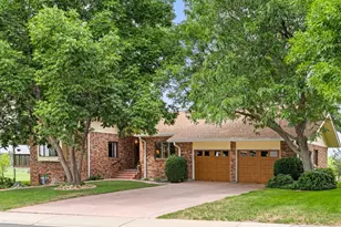 1013 Berkeley Ct, Longmont, CO 80503 - Photo 1