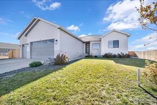 116 Seventh Ave, Wiggins, CO 80654 - Photo 1