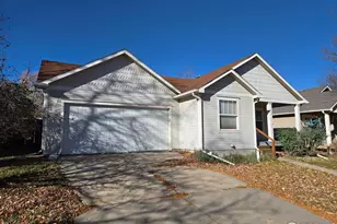 915 Pear St, Fort Collins, CO 80521 - Photo 1