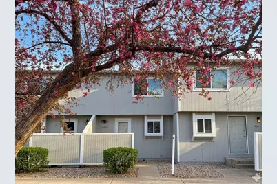 1900 Ross Ct #B, Fort Collins, CO 80526 - Photo 1