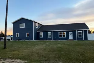 510 Illinois Ave, Stratton, CO 80836 - Photo 1