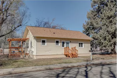 655 Albany Ave, Loveland, CO 80537 - Photo 1