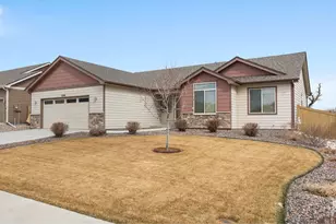 7006 Sage Meadows Dr, Wellington, CO 80549 - Photo 1