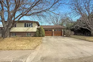 133 S Morlan Ave, Holyoke, CO 80734 - Photo 1