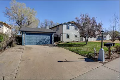 582 Highland Dr, Longmont, CO 80504 - Photo 1