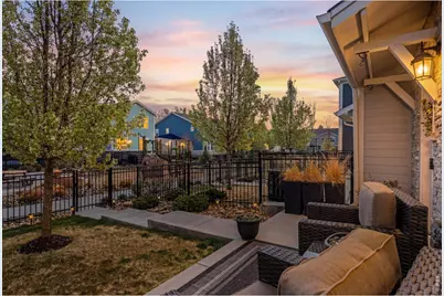 728 Stonebridge Dr, Longmont, CO 80503 - Photo 1