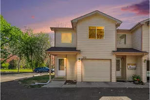 312 Dean Ct, Loveland, CO 80537 - Photo 1