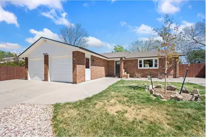 4820 Sheridan Ave, Loveland, CO 80538 - Photo 1