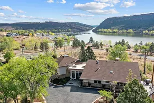 4717 Bay View Dr, Fort Collins, CO 80526 - Photo 1