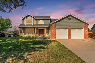 930 Grouse Cir, Fort Collins, CO 80524 - Photo 1