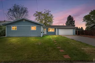 2281 N Garfield Ave, Loveland, CO 80538 - Photo 1