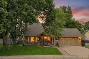 2213 Creekwood Dr, Fort Collins, CO 80525 - Photo 1