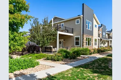 813 Grandview Mdws Dr, Longmont, CO 80503 - Photo 1