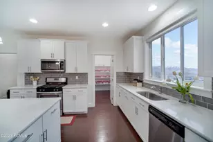 4425 N Ridge View Way, Lehi, UT 84043 - Photo 13