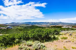 8806 Sun Spark Ct, Park City, UT 84098 - Photo 5