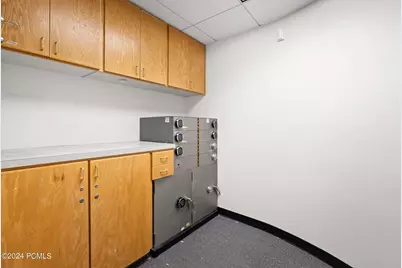 2714 S 300 West, Salt Lake City, UT 84115 - Photo 21