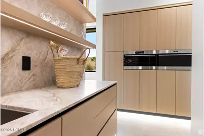 2031 E Pinnacle Drive, Other City - Utah, UT 84790 - Photo 21