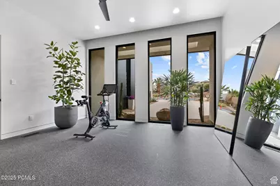 2031 E Pinnacle Drive, Other City - Utah, UT 84790 - Photo 29