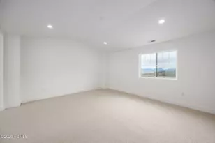 6033 N Fairview Dr, Heber City, UT 84032 - Photo 31