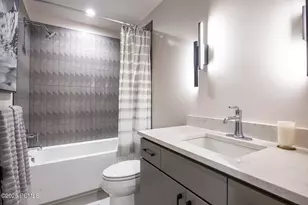 6055 N Fairview Dr, Heber City, UT 84032 - Photo 23