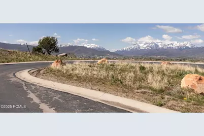 2177 E Notch Mountain Circle, Heber City, UT 84032 - Photo 31