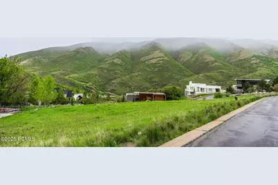 326 S Maryfield Drive, Salt Lake City, UT 84108 - Photo 11