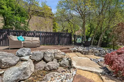 1 Cross Hill Lane, Sandy, UT 84092 - Photo 7