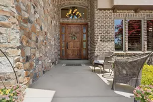 1 Cross Hill Ln, Sandy, UT 84092 - Photo 3