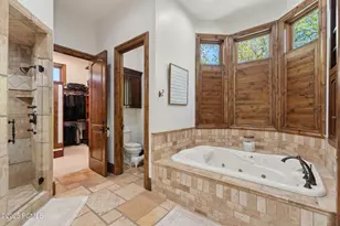 1 Cross Hill Ln, Sandy, UT 84092 - Photo 51