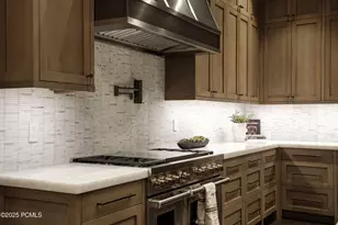 9156 E Forest Creek Rd, Kamas, UT 84036 - Photo 17