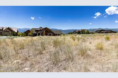 1067 E Chimney Rock Way, Heber City, UT 84032 - Photo 3