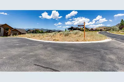 1067 E Chimney Rock Way, Heber City, UT 84032 - Photo 11