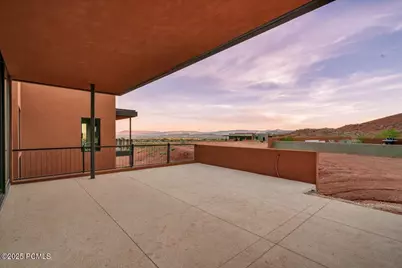 784 N Sanctuary Place, Ivins, UT 84738 - Photo 33