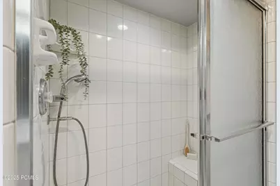 777 E South Temple Street #Apt 10d, Salt Lake City, UT 84102 - Photo 29