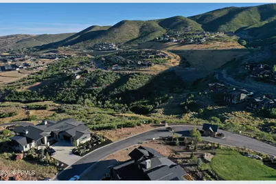 10677 N Reflection Ridge, Hideout, UT 84036 - Photo 15