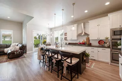 693 S Appenzell Lane, Midway, UT 84049 - Photo 3