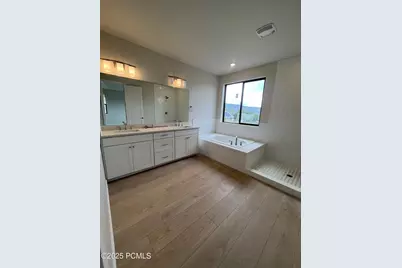 2762 E Hayloft Lane, Heber City, UT 84032 - Photo 9