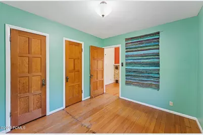 2148 N Pinecrest Canyon Road, Salt Lake City, UT 84108 - Photo 17