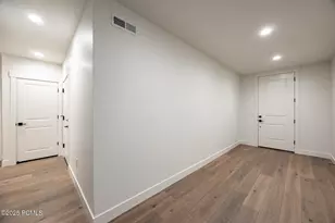 6028 N Fairview Dr, Heber City, UT 84032 - Photo 23