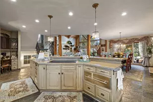 2238 E Cottonwood Cove Ln, Cottonwood Heights, UT 84121 - Photo 33