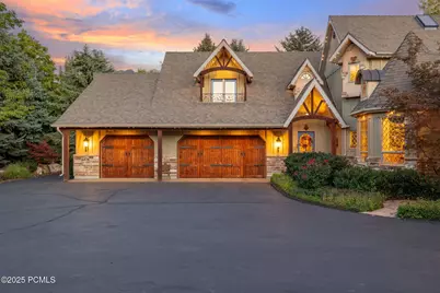 2238 E Cottonwood Cove Lane, Cottonwood Heights, UT 84121 - Photo 3