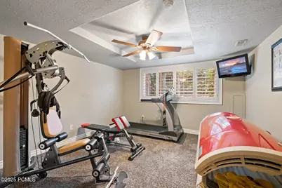 2238 E Cottonwood Cove Lane, Cottonwood Heights, UT 84121 - Photo 61