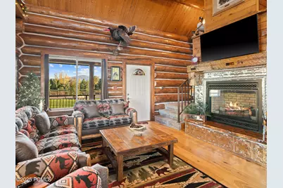 7768 N 1075, Huntsville, UT 84317 - Photo 15