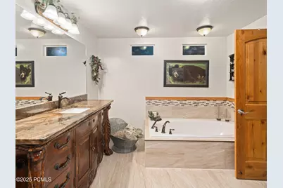 7768 N 1075, Huntsville, UT 84317 - Photo 27