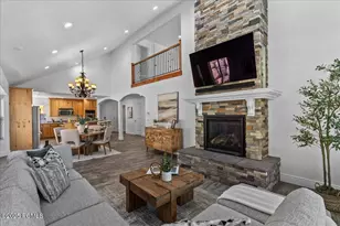 2541 E Stonebury Loop Rd, Springville, UT 84663 - Photo 25