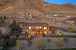 2541 E Stonebury Loop Rd, Springville, UT 84663 - Photo 3